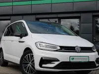 Gebraucht VW Touran Highline 150 PS (110 kW) 2019 Weiß Van / Kleinbus