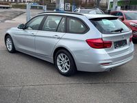 Gebraucht BMW 318 Sport Line 150 PS (110 kW) 2018 Silber Kombi