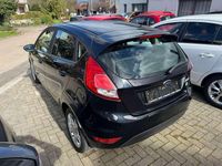 Gebraucht Ford Fiesta Trend 82 PS (60 kW) 2014 Schwarz Kleinwagen