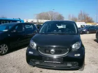 Używany Smart ForFour Basis 71 KM (52 kW) 2015 Czarny Hatchback