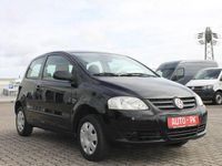 Gebraucht VW Fox 54 PS (39 kW) 2008 Schwarz Kleinwagen
