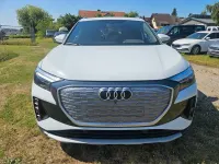 Gebraucht Audi Q4 e-tron 150 kW (204 PS) 2023 Weiß SUV