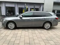 Gebraucht Skoda Superb 150 PS (110 kW) 2025 Graphite grau metallic Kombi