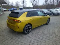 Gebraucht Opel Astra Ultimate 131 PS (96 kW) 2025 Kult gelb metallic Limousine