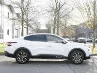 Gebraucht Citroën e-C4 114 kW (156 PS) 2024 Okenit weiß Limousine