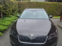 Gebraucht Skoda Superb LAURIN & KLEMENT 150 PS (110 kW) 2017 Braun Limousine
