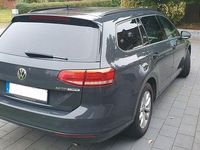 Gebraucht VW Passat 150 PS (110 kW) 2017 Grau Kombi