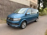 Gebraucht VW Multivan Highline 204 PS (150 kW) 2016 Blau Van / Kleinbus