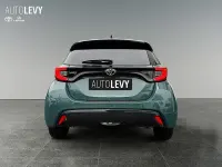 Neu Toyota Yaris Plus 131 PS (96 kW) 2026 Schwarz Kleinwagen