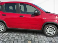 Gebraucht Fiat Panda 71 PS (52 kW) 2024 Rot Kleinwagen
