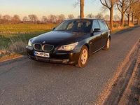 Gebraucht BMW 525 197 PS (144 kW) 2007 Schwarz Kombi