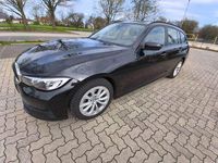 Gebraucht BMW 318 Advantage 150 PS (110 kW) 2022 Schwarz Kombi
