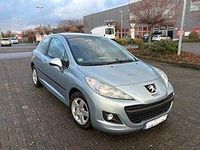 Gebraucht Peugeot 207 Urban Move 95 PS (69 kW) 2010 Blau Limousine