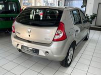 Gebraucht Dacia Sandero Ambiance 75 PS (55 kW) 2009 Grau Limousine
