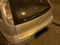 Second-hand Opel Corsa 58 CP (42 kW) 2006 Argintiu Hatchback