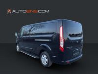 Gebraucht Ford Tourneo Titanium 131 PS (96 kW) 2017 Schwarz Van / Kleinbus