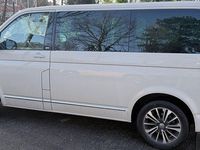 Second-hand VW Multivan 204 CP (150 kW) 2022 Gri Monovolum