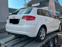 Gebraucht Audi A3 102 PS (75 kW) 2010 Weiß Kleinwagen