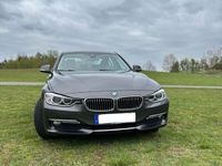 gebraucht BMW 320 d Luxury Line F30