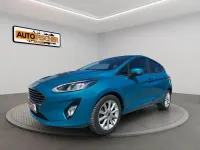 Gebraucht Ford Fiesta Titanium 101 PS (74 kW) 2017 Blau Kleinwagen