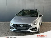 Neu Hyundai i30 Comfort 101 PS (74 kW) 2025 Shimmering silver Kombi