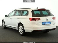Gebraucht VW Passat 122 PS (89 kW) 2023 Weiß Kombi