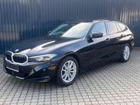 Gebraucht BMW 320e 190 PS (139 kW) 2024 Schwarzuni Kombi