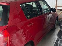 Gebraucht Suzuki Swift Club 92 PS (67 kW) 2006 Rot Kleinwagen