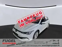 Gebraucht VW Golf VIII Life 150 PS (110 kW) 2022 Weiß Limousine