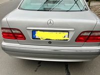 Gebraucht Mercedes E200 Elegance 163 PS (119 kW) 2000 Silber Limousine