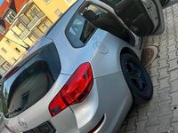 Gebraucht Opel Astra 116 PS (85 kW) 2011 Silber Kombi