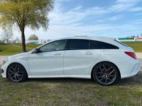 gebraucht Mercedes CLA250 4Matic 7G-DCT AMG Line