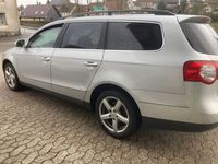 Gebraucht VW Passat 140 PS (102 kW) 2007 Silber Kombi
