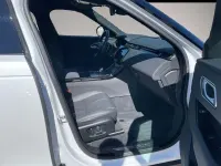 Gebraucht Land Rover Range Rover Velar SE Dynamic 300 PS (220 kW) 2025 Manufacturer SUV