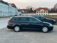 Gebraucht VW Golf VI Style 105 PS (77 kW) 2011 Schwarz Kleinwagen