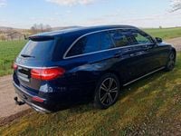 Gebraucht Mercedes E300 245 PS (180 kW) 2018 Blau Limousine