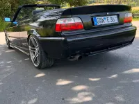 Gebraucht BMW 320 Cabriolet 150 PS (110 kW) 1995 Schwarz Cabrio