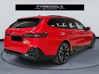 Gebraucht BMW 550e M Sport 489 PS (359 kW) 2025 Rot Limousine