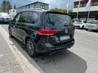 Gebraucht VW Touran 150 PS (110 kW) 2019 Schwarz Van / Kleinbus