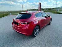 gebraucht Mazda 3 Skyactiv in Soul Red mit wenig Kilometer