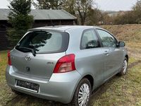 Gebraucht Toyota Yaris Sol 87 PS (63 kW) 2007 Silber Kleinwagen