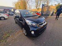 Gebraucht Kia Picanto 67 PS (49 kW) 2016 Galaxyschwarz met. Kleinwagen
