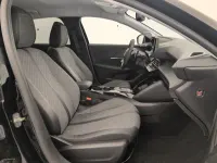 Gebraucht Peugeot 208 Allure 101 PS (74 kW) 2024 Schwarz (noir perla nera) Kleinwagen