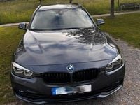 Gebraucht BMW 330 Sport Line 252 PS (185 kW) 2018 Grau Kombi