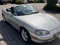 Usata Mazda MX5 140 CV (102 kW) 2000 Argento Cabrio