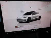 Używany Tesla Model 3 RWD 208 kW (283 KM) 2022 Biały Sedan/Limuzyna