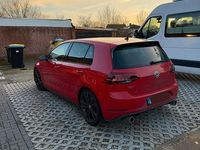 Gebraucht VW Golf VIII GTI 245 PS (180 kW) 2020 Rot Limousine