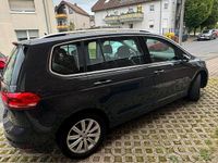 Gebraucht VW Touran 150 PS (110 kW) 2019 Grau Van / Kleinbus