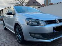Gebraucht VW Polo 75 PS (55 kW) 2013 Silber Kleinwagen