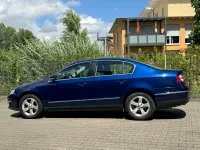 Gebraucht VW Passat Comfortline 140 PS (102 kW) 2008 Blau Limousine